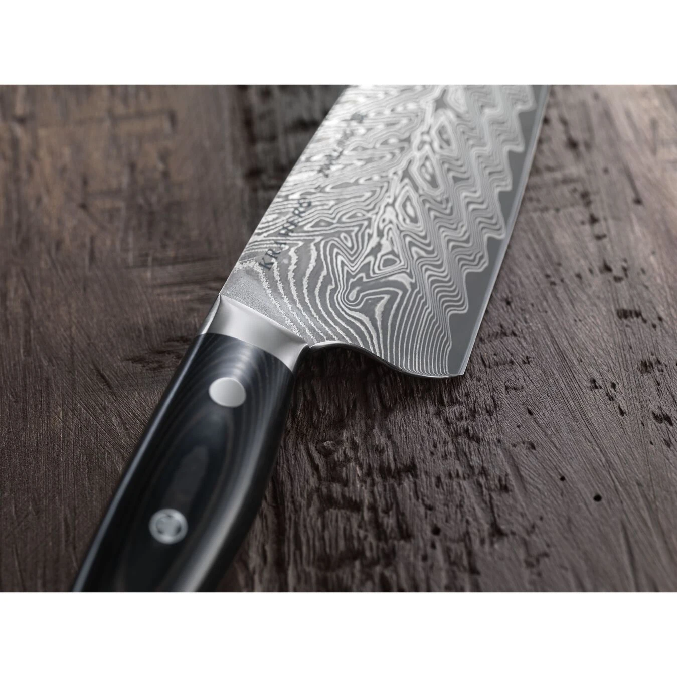 Zwilling Bob Kramer – Euroline Stainless Damascus Collection: 6" Chef's Knife Zwilling Bob Kramer – Euroline Stainless Damascus Collection: 6" Chef's Knife