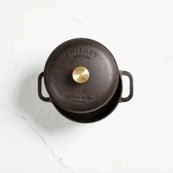 Smithey Ironware Co Smithey Ironware 5.5 Qt. Dutch Oven 5 Smithey Ironware Co Smithey Ironware 5.5 Qt. Dutch Oven