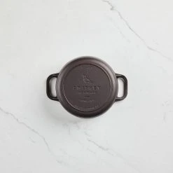 Smithey Ironware Co Smithey Ironware 3.5 Qt. Dutch Oven 10 Smithey Ironware Co Smithey Ironware 3.5 Qt. Dutch Oven