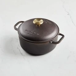 Smithey Ironware Co Smithey Ironware 3.5 Qt. Dutch Oven