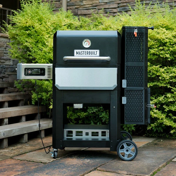 Masterbuilt® Gravity Series™ 800 Digital Charcoal Griddle + Grill + Smoker In Black Masterbuilt® Gravity Series™ 800 Digital Charcoal Griddle + Grill + Smoker In Black