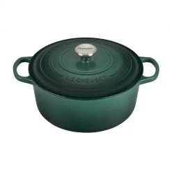 Dutch Ovens Le Creuset Round Dutch Oven 7 1/4 Qt.
