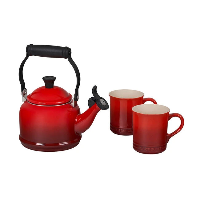 Le Creuset Demi Kettle And Mugs Set 5 Le Creuset Demi Kettle And Mugs Set