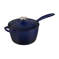 Le Creuset Signature Saucepan 2 1/4 Qt.