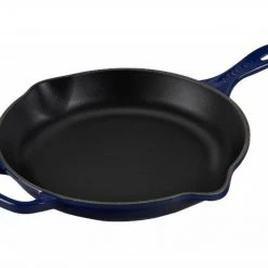 Le Creuset Signature Skillet - 10 1/4