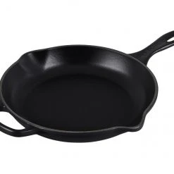 Le Creuset Signature Skillet - 10 1/4