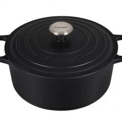 Dutch Ovens Le Creuset Round Dutch Oven 5 1/2 Qt.