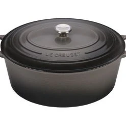 Dutch Ovens Le Creuset Oval Dutch Oven 15 1/2 Qt. 2 Dutch Ovens Le Creuset Oval Dutch Oven 15 1/2 Qt.