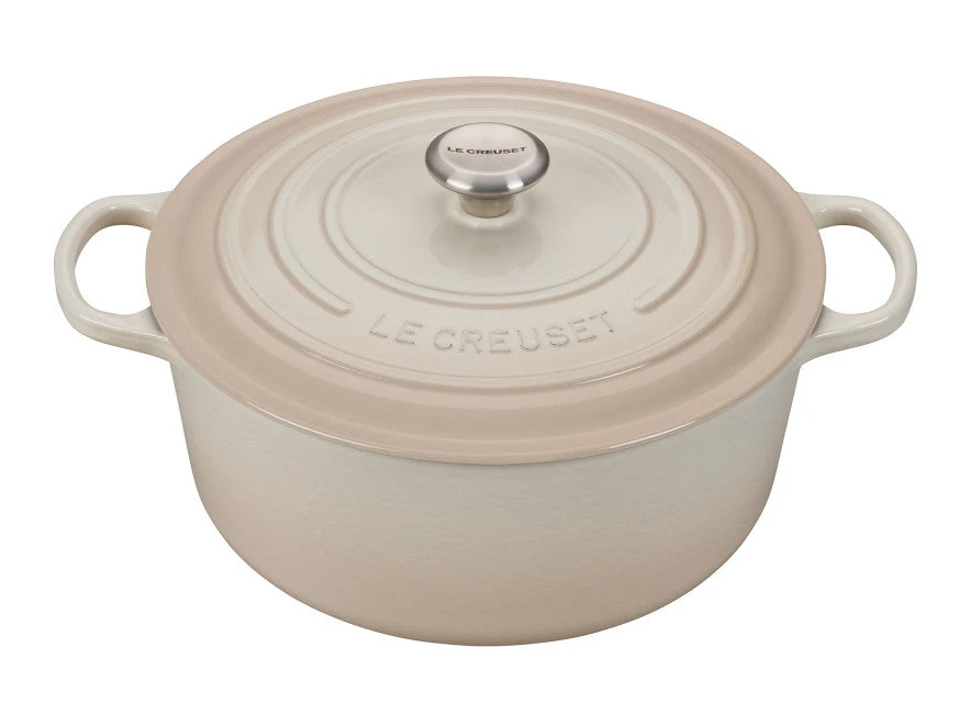 Le Creuset Round Dutch Oven 9 Qt. Le Creuset Round Dutch Oven 9 Qt.